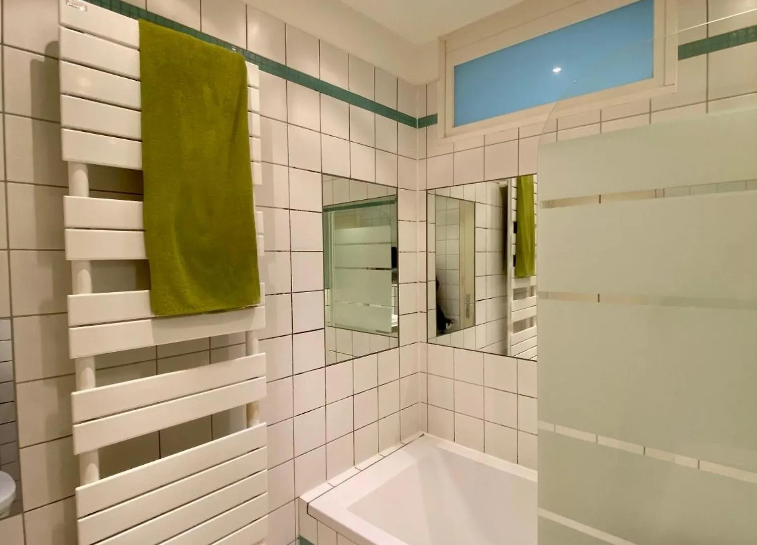 Canal St Martin Appartement Paris Apartment
